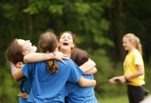 summer camp, family vacations, benefits of sleepaway camp, vacation in the usa